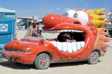 WAAAAAAAA!! strange car that looks like a red cartoon person with an open mouth