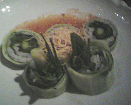 vegetable roll with good presentation at Sushi Roku vegetable roll at Sushi Roku, half price but still good