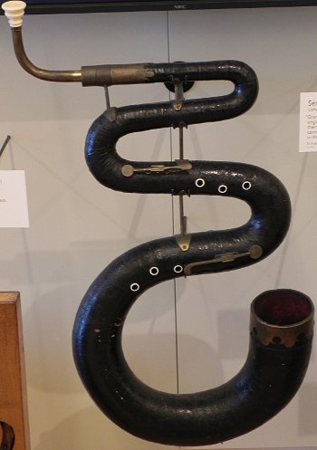 picture of a serpent, the wind instrument that was the precursor to the tuba