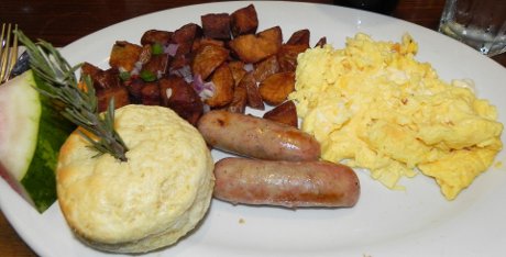 large breakfast at Hash House A-Go-Go